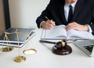 עורך דין מס הכנסה – איש המקצוע שאתם צריכים לצידכם